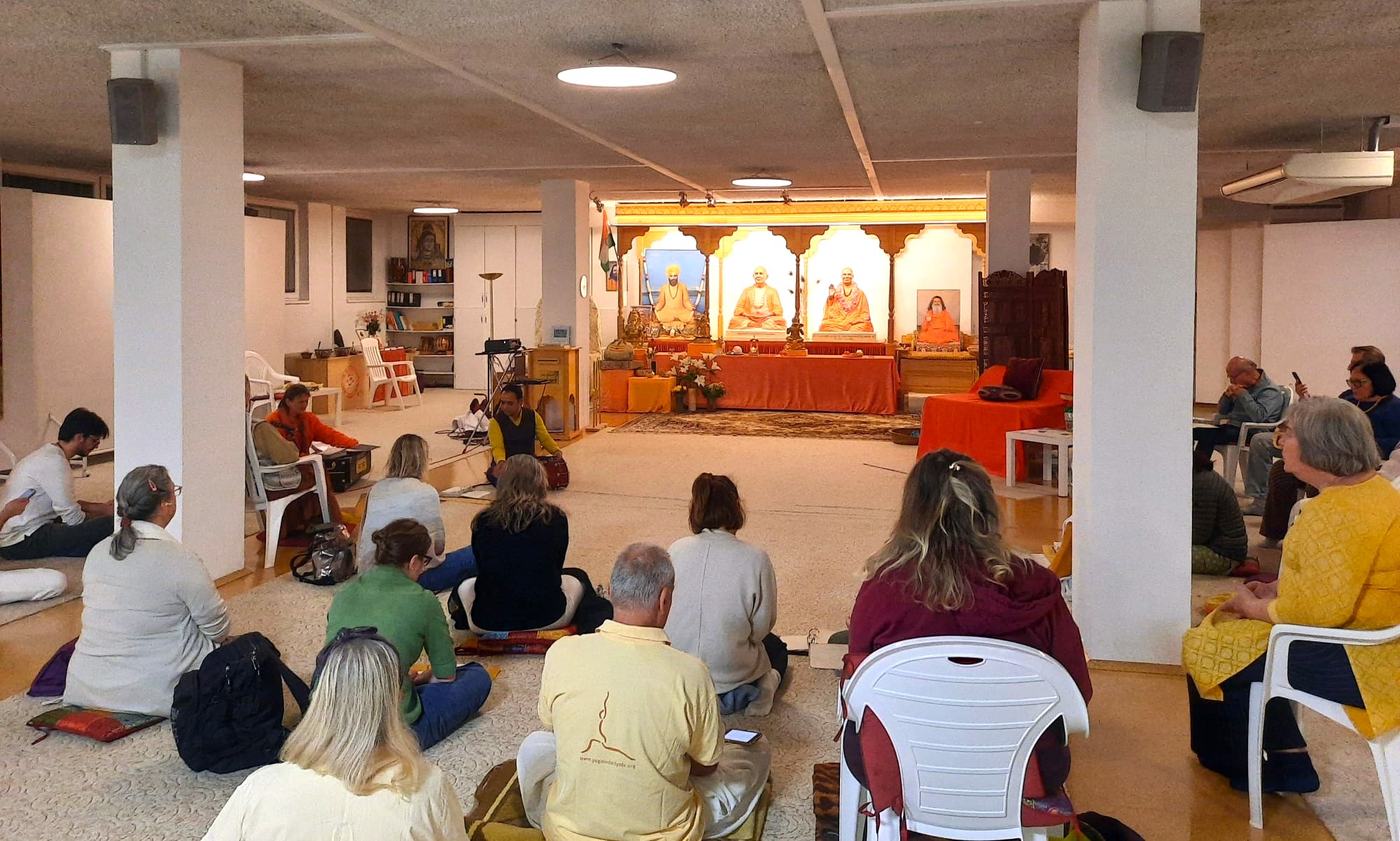 2026 10 23 Bhajans mit Dr. Sardeshmukh